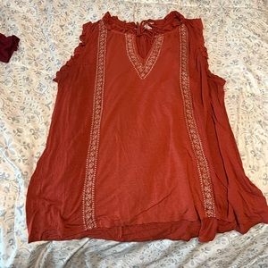 Time and Tru tank top